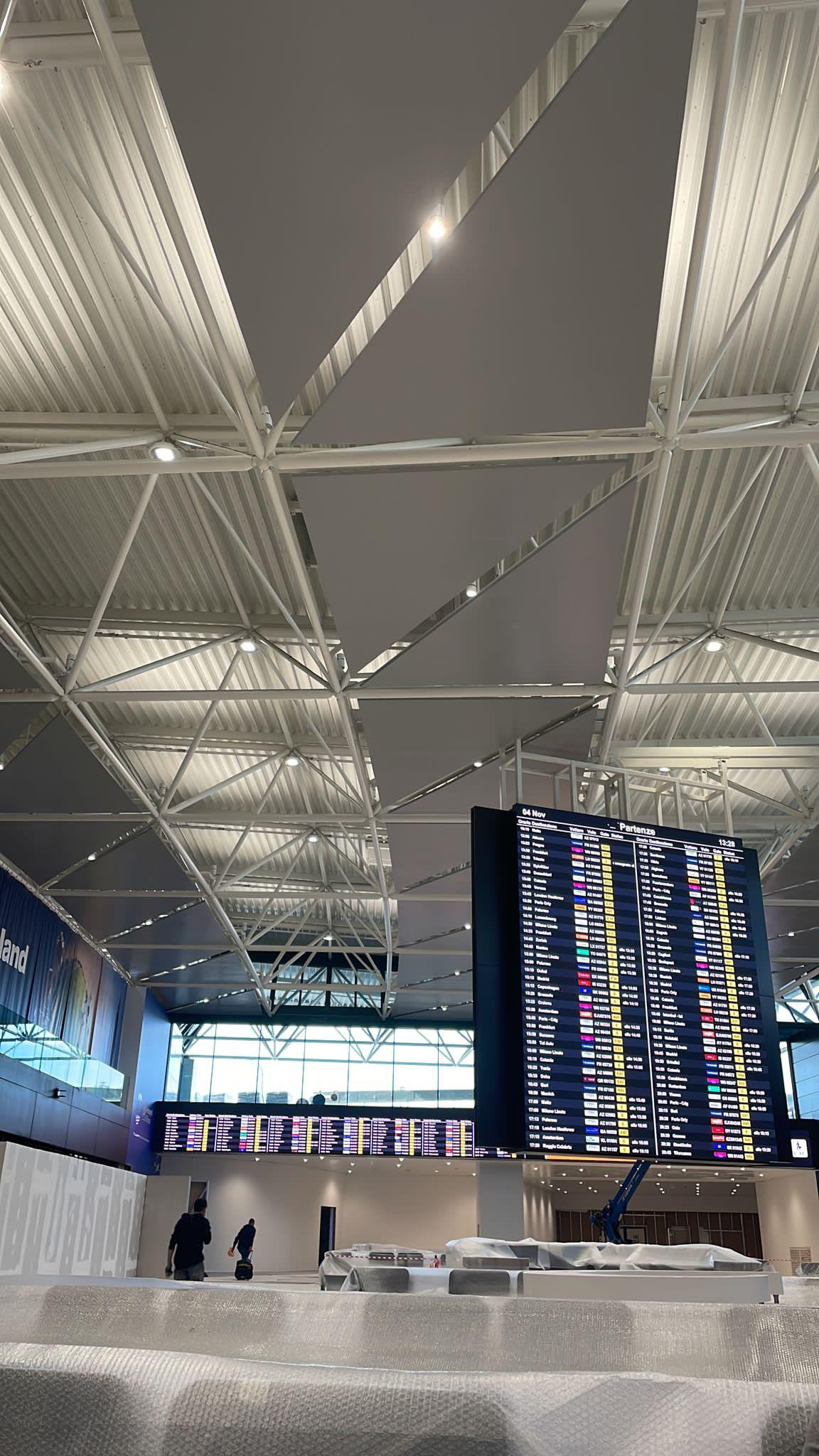 Aeroporto Fiumicino: impianto elettrico, illuminazione e antincendio